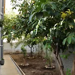 Hostal H Tirana