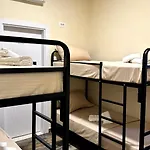 H Hostal Tirana