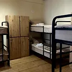 H Hostal Tirana
