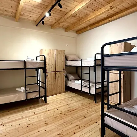 Hostel H Tirana