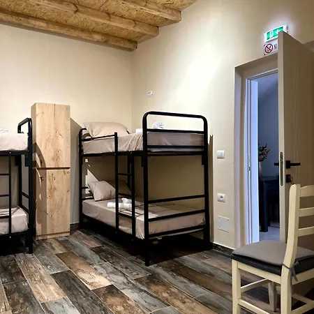 Hostel H *